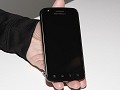 ドックにつなぐとPCのように使える新コンセプトスマートフォン「ATRIX 4G」は,スーパーケータイ台風の目となるか