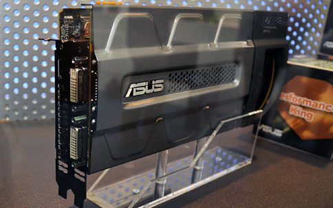 画像集#004のサムネイル/［COMPUTEX］ASUS，GTX 285を2基搭載した独自設計のGTX 295カード「MARS」