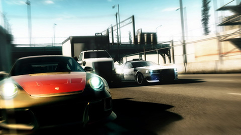 画像集#001のサムネイル/EA，「NFS：Undercover」のマルチプレイ「Cops and Robbers」を発表