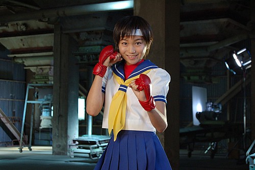 画像集#006のサムネイル/「ストリートファイターIV」のテレビCFは高田光莉さん演じる「さくら」が主役! 撮影現場の様子をお届け