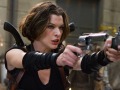 世界の終焉は東京から始まる……? 映画「バイオハザードIV アフターライフ」の新予告編ムービーで渋谷スクランブル交差点が大爆発