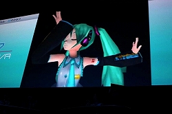 画像集#018のサムネイル/「初音ミク-Project DIVA-」のステージイベントも行われた，セガ「やっぱ遊びな祭 09」のイベントレポートをお届け