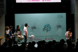 画像集#021のサムネイル/「初音ミク×セガ」プロジェクト5周年を記念した開発陣によるトークショーの模様をレポート。初の海外向け新作「初音ミク Project mirai Remix」も発表に