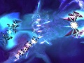 Xbox LIVE アーケードで配信中の全方向シューティング,「PowerUp Forever」のプレイムービーを4GamerにUp