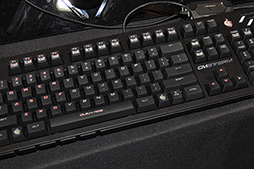画像集#004のサムネイル/［COMPUTEX］Cooler Master，「USB接続で全キー同時押し対応」のゲーマー向けメカニカルキーボードを公開