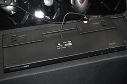 画像集#005のサムネイル/［COMPUTEX］Cooler Master，「USB接続で全キー同時押し対応」のゲーマー向けメカニカルキーボードを公開