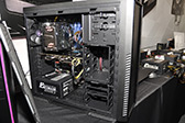 画像集#040のサムネイル/［COMPUTEX］Cooler Master，「USB接続で全キー同時押し対応」のゲーマー向けメカニカルキーボードを公開
