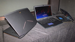 画像集#003のサムネイル/完全新作となったALIENWAREのノートPCを写真で見る。デザインは「戦艦」から「ステルス戦闘機」に&#033;&#063;