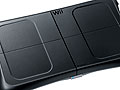 任天堂,「Wii Fit Plus バランスWiiボード(クロ)セット」を2011年12月上旬に発売。待望の黒いバランスWiiボードがついに登場だ