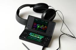 画像集#003のサムネイル/DSiウェアのシンセサイザーアプリ「リズミックス レトロビッツ」が本日配信