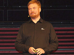 画像集#002のサムネイル/「DUST 514」の戦闘シーンが「EVE FANFEST 2012」で初のお披露目。EVE Onlineファンも納得のフィーチャーとは
