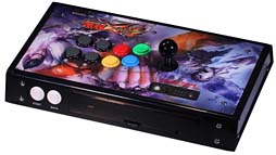 画像集#002のサムネイル/Mad Catz，「ストリートファイター×鉄拳」仕様のアーケードスティックを正式発表。最上位モデルは2台の連結が可能に