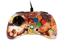 画像集#012のサムネイル/Mad Catz，「ストリートファイター×鉄拳」仕様のアーケードスティックを正式発表。最上位モデルは2台の連結が可能に