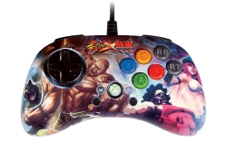 画像集#015のサムネイル/Mad Catz，「ストリートファイター×鉄拳」仕様のアーケードスティックを正式発表。最上位モデルは2台の連結が可能に