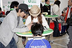 画像集#005のサムネイル/松岡修造さんと杉山愛さんが登場し，色々な意味で“熱く”なった「みんなのテニス ポータブル」公式ダブルス選手権，「SHUZO OPEN DOUBLES」
