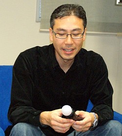 画像集#010のサムネイル/時計の秒針1秒ぶんのズレも我慢がならない――超高精度なモーションコントローラの誕生秘話と可能性。「PlayStation Move」開発者インタビュー