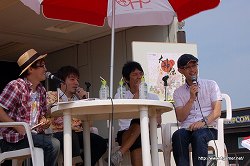 画像集#014のサムネイル/「ぽかぽかアイルー村」にはゲッターズ飯田さん監修の本格占いも入る!?　「CAPCOM SEASIDE HOUSE presents モンハンラジオ2nd in 腰越」観覧レポート