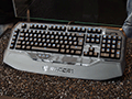 ［COMPUTEX］ROCCAT，「選んだキーだけを点灯させられるキーボード」を披露。「スマホをゲーマー向けサブ画面にするアプリ」も