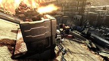 画像集#015のサムネイル/時間の流れを遅くする“ARモード”の活用術も。PS3/Xbox 360用シューティングアクション「VANQUISH」の最新情報第2弾が公開に