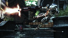 画像集#016のサムネイル/時間の流れを遅くする“ARモード”の活用術も。PS3/Xbox 360用シューティングアクション「VANQUISH」の最新情報第2弾が公開に