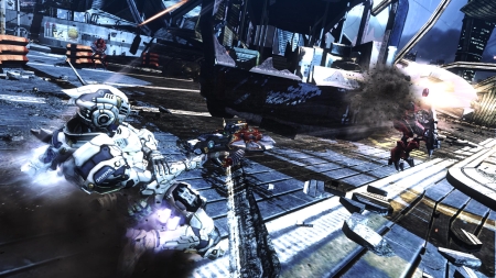 画像集#019のサムネイル/いよいよ本日発売の「VANQUISH」。“BLADEシステム”によって生まれる武装群と,プレイヤーの行く手を阻む巨大兵器“バザード”を大紹介