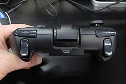 画像集 No.010のサムネイル画像 / リニューアルしたソフマップ秋葉原本館の「Tt eSPORTS」製品体験スペースをレポート。14日まで記念の特価販売を実施中