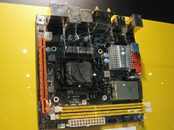 画像集#003のサムネイル/ZOTAC,「GeForce GT 430」オンボードのMini-ITXマザーボードを公開