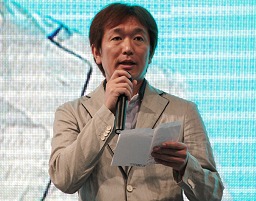 画像集#004のサムネイル/［TGS 2010］Gamaniaプレスカンファレンス「ガマニア グローバル展開とその戦略」＆ジョン・ウー氏とペース・ウーさんも登場した発表会詳報