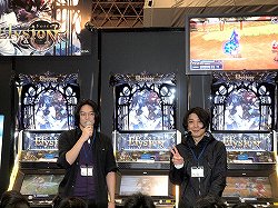 画像集#004のサムネイル/［AOU2012］音ゲー，ロボゲー，トイレゲー（!?）と，多彩なジャンルのタイトルが出展されたセガブースの主要タイトルをレポート