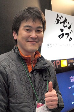 画像集#016のサムネイル/［AOU2012］音ゲー，ロボゲー，トイレゲー（!?）と，多彩なジャンルのタイトルが出展されたセガブースの主要タイトルをレポート