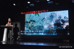 画像集#010のサムネイル/本日発売の「Gears of War 3」，FUJIWARA，椿鬼奴さん，あやまんJAPANが発売を祝福しに駆けつけた，発売記念イベントの模様をレポート