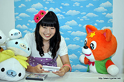 画像集#005のサムネイル/テレビ神奈川のテレビ番組「キッズ劇場」ロケ現場で、宮本佳那子さんに「まめゴマ3～かわいいがいっぱい～」に対する想いを聞いてきた