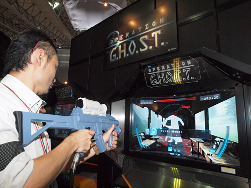 画像集#015のサムネイル/[AMショー2011] 「ボーダーブレイク エアバースト」など多数の人気作品が出展。「ファンタジーゾーン」のメダルゲームも登場したセガブースレポート