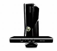 画像集#003のサムネイル/Xbox 360（250GBモデル）と「Kinectアドベンチャー！」を同梱したスペシャルエディションが再登場。発売は「Dance Central」と同日の6月2日