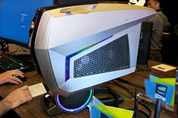 画像集#017のサムネイル/ノートPCの液晶パネルが300Hzに突入。MSIがCES 2020で新型ノートPCやデスクトップPCなどを発表