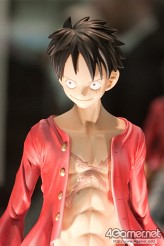 画像集#008のサムネイル/「ナミさん」「エヴァ6号機」「イカ娘」など，人気アニメのフィギュアがズラリ。「第24回プライズフェア」フォトレポート