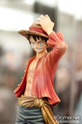 画像集#010のサムネイル/「ナミさん」「エヴァ6号機」「イカ娘」など，人気アニメのフィギュアがズラリ。「第24回プライズフェア」フォトレポート