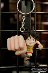 画像集#031のサムネイル/「ナミさん」「エヴァ6号機」「イカ娘」など，人気アニメのフィギュアがズラリ。「第24回プライズフェア」フォトレポート