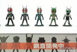 画像集#165のサムネイル/「ナミさん」「エヴァ6号機」「イカ娘」など，人気アニメのフィギュアがズラリ。「第24回プライズフェア」フォトレポート