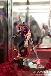 画像集#242のサムネイル/「ナミさん」「エヴァ6号機」「イカ娘」など，人気アニメのフィギュアがズラリ。「第24回プライズフェア」フォトレポート