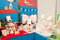 画像集#299のサムネイル/「ナミさん」「エヴァ6号機」「イカ娘」など，人気アニメのフィギュアがズラリ。「第24回プライズフェア」フォトレポート