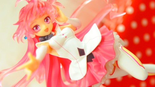 画像集#024のサムネイル/夏の終わりに水着フィギュアが大豊作。年明け登場の新作グッズが勢揃いした「第37回プライズフェア」フォトレポート