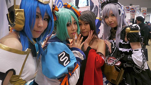 画像集#018のサムネイル/「うみねこのなく頃に」がついに完結。同人ゲームから企業ブースまで網羅した,「コミックマーケット79」フォトレポートを掲載
