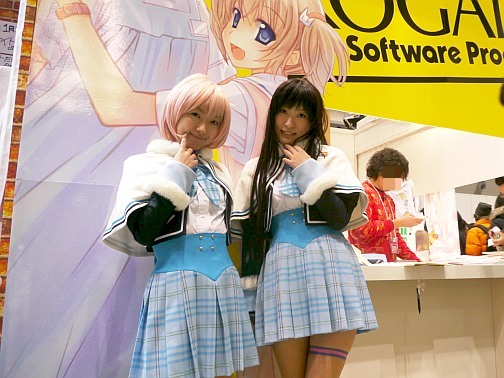 画像集#024のサムネイル/「うみねこのなく頃に」がついに完結。同人ゲームから企業ブースまで網羅した,「コミックマーケット79」フォトレポートを掲載