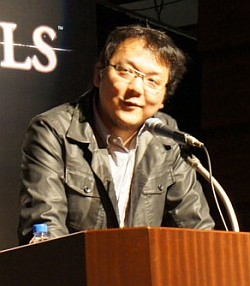 画像集#005のサムネイル/志半ばで敗れ去っていくプレイヤーに宮崎ディレクターもニヤリ。「DARK SOULS」(ダークソウル)先行体験イベントをレポート