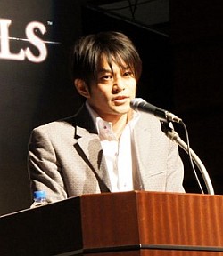 画像集#006のサムネイル/志半ばで敗れ去っていくプレイヤーに宮崎ディレクターもニヤリ。「DARK SOULS」(ダークソウル)先行体験イベントをレポート