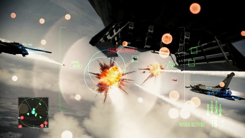 画像集#009のサムネイル/「ACE COMBAT ASSAULT HORIZON」,仲間との連携が攻略の鍵を握る「ミッションCO-OP」モードの概要公開。迫力満点の戦闘シーンをスクリーンショットで確認しよう