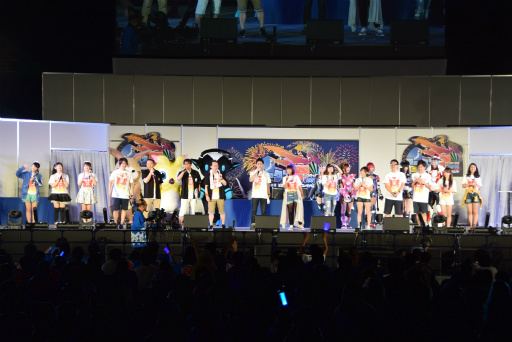 画像集 No.016のサムネイル画像 / 「PSO2」のオフラインイベント「アークスフェスティバル2016」レポート。小林幸子さんの降臨,今後のロードマップ公開,そして放送局メンバーの卒業