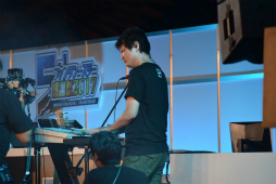画像集 No.080のサムネイル画像 / 「ファンタシースター感謝祭2017」決勝会場レポート。アークスが闇の力に覚醒した姿か? 「ダークブラスト」の存在も明らかに