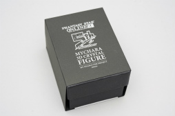 画像集 No.018のサムネイル画像 / 「PSO2」のマイキャラクターが(物理的に)目の前に出現。さっそく「マイキャラ3Dクリスタルフィギュア」を仔細に確認してみた